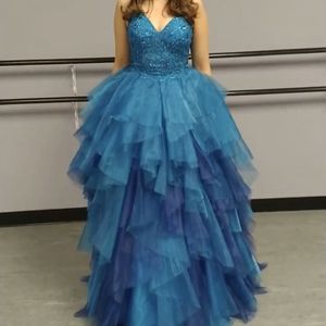 Blue prom or pageant gown size 6